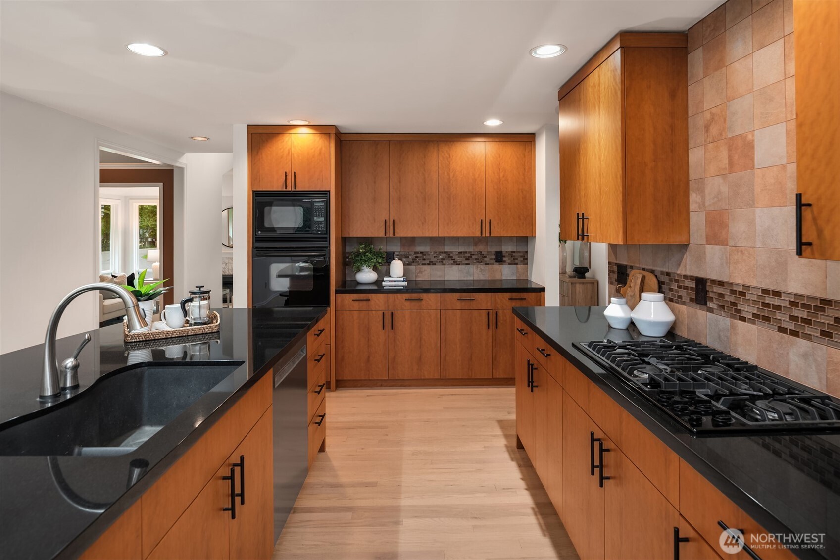 16005 NE 160th Street