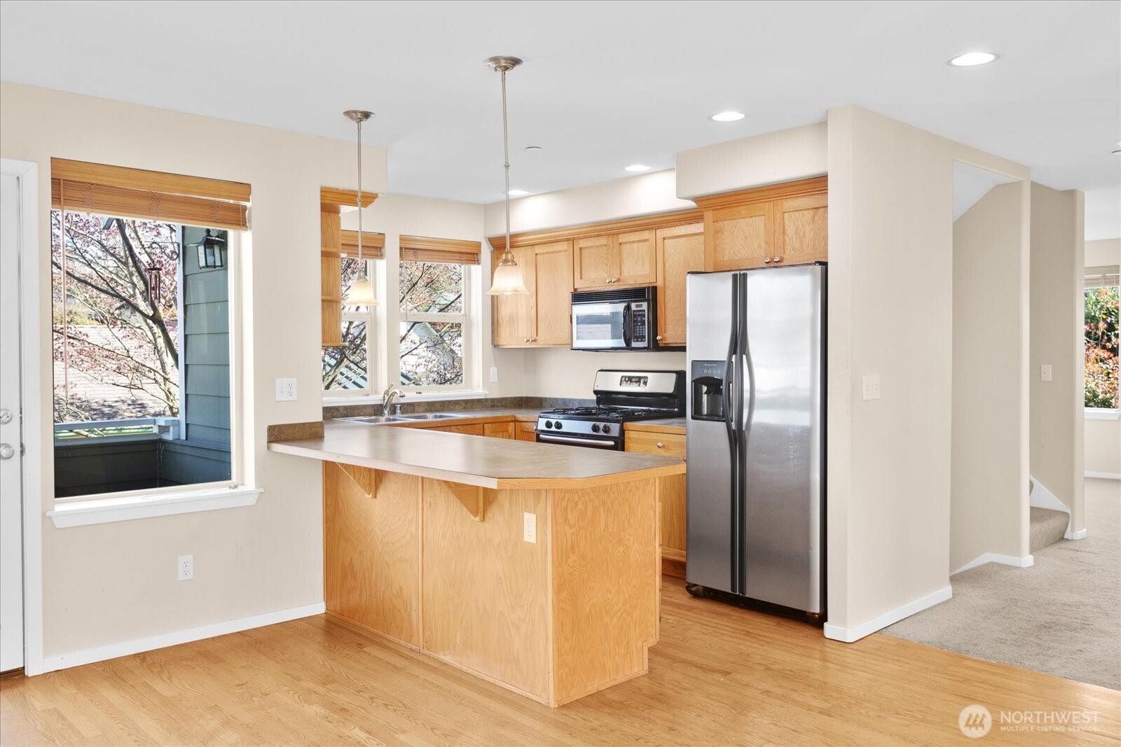 205 Avenue E Unit: B
