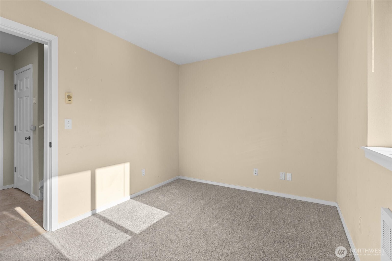 205 Avenue E Unit: B