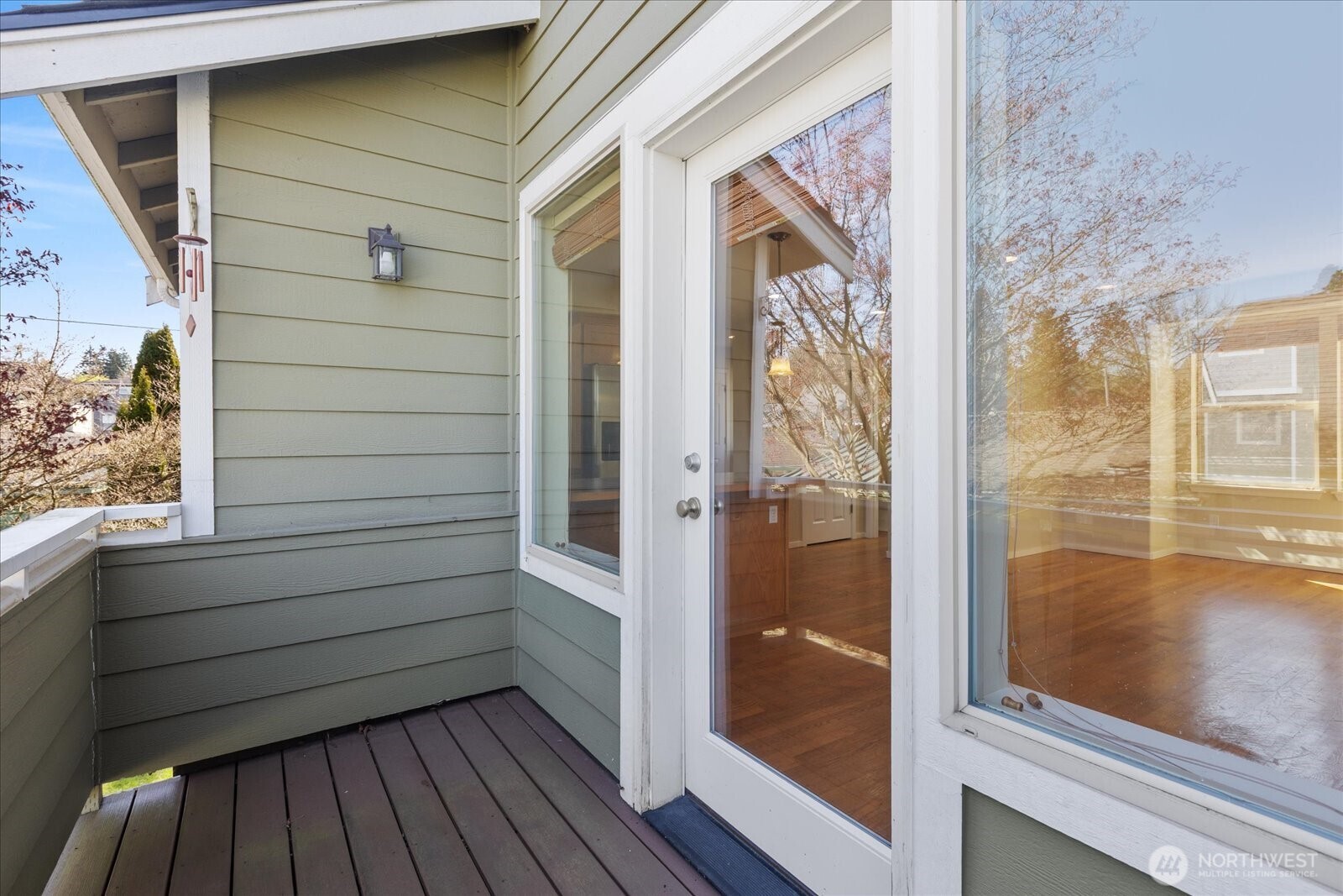 205 Avenue E Unit: B