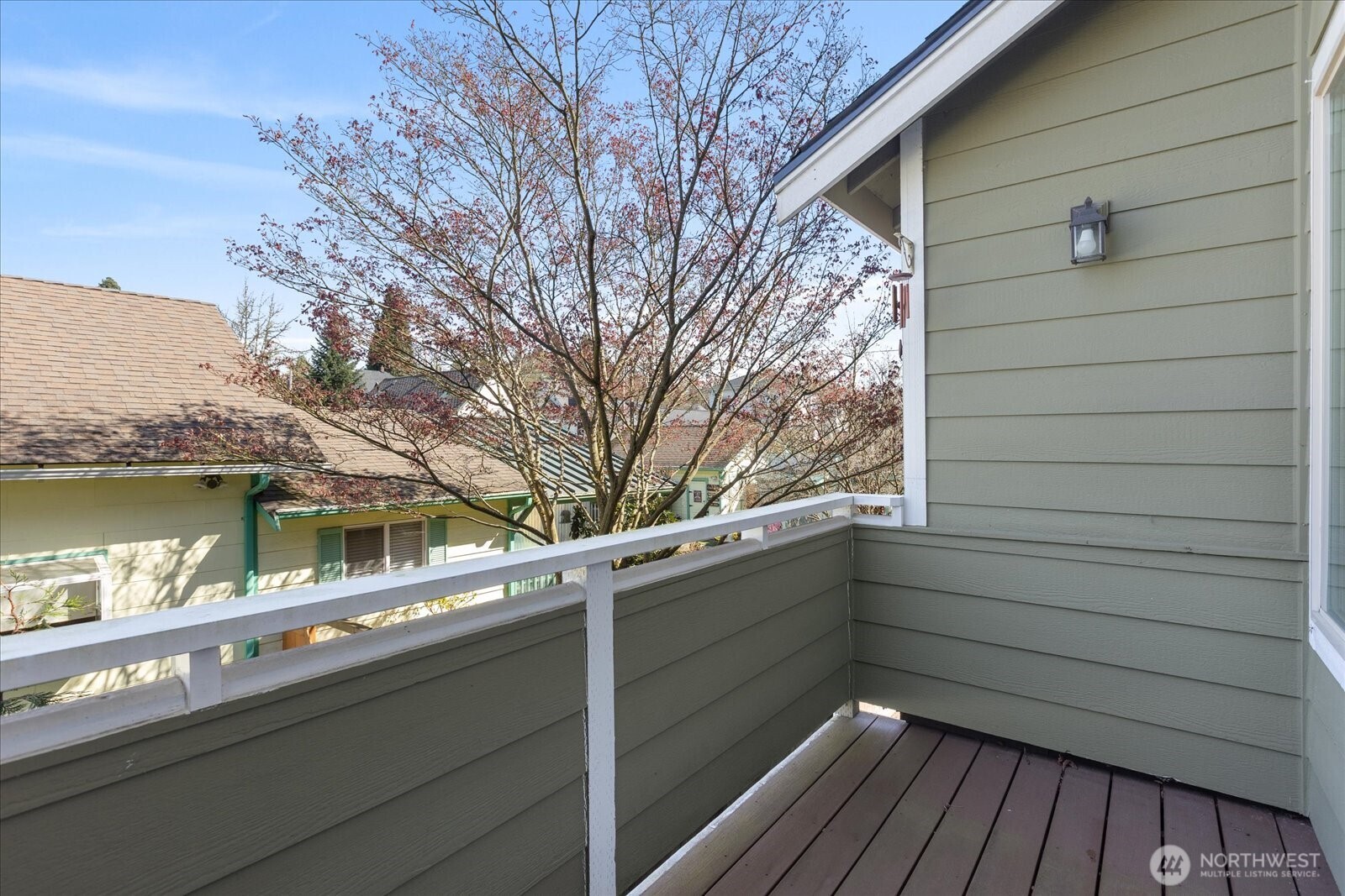 205 Avenue E Unit: B