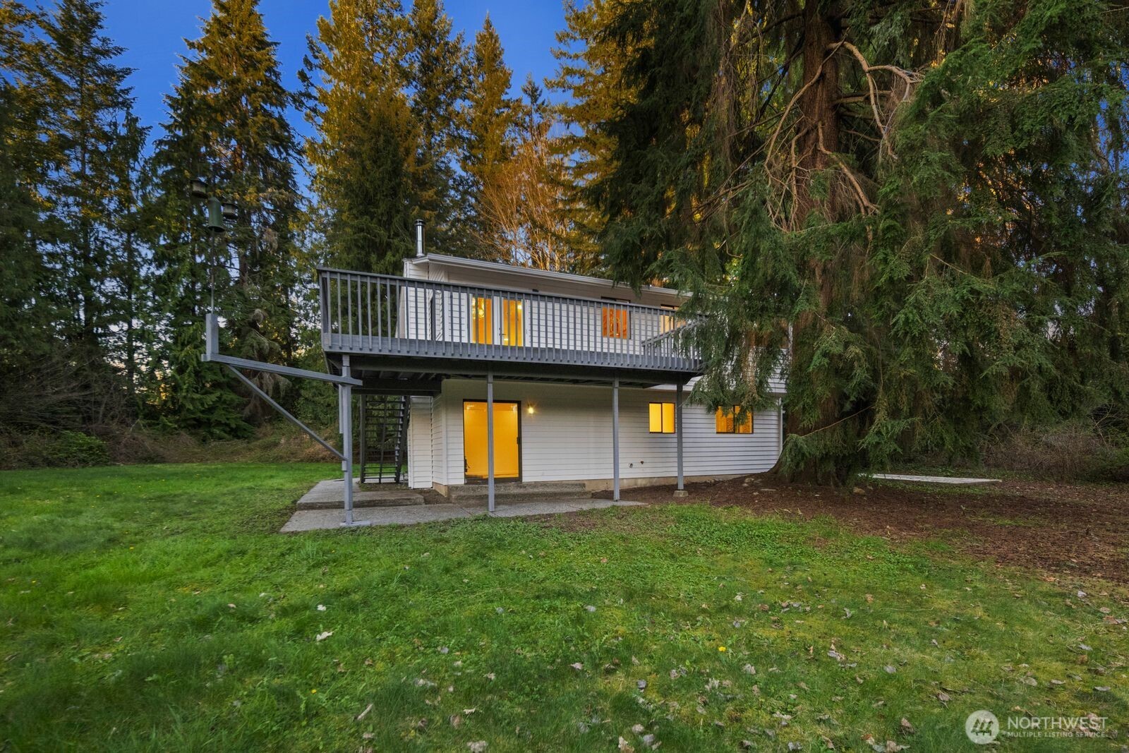 6504 137th Drive NE