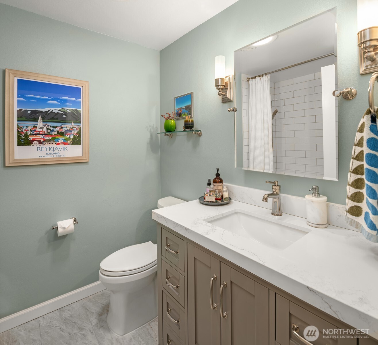 14616 216th Avenue NE