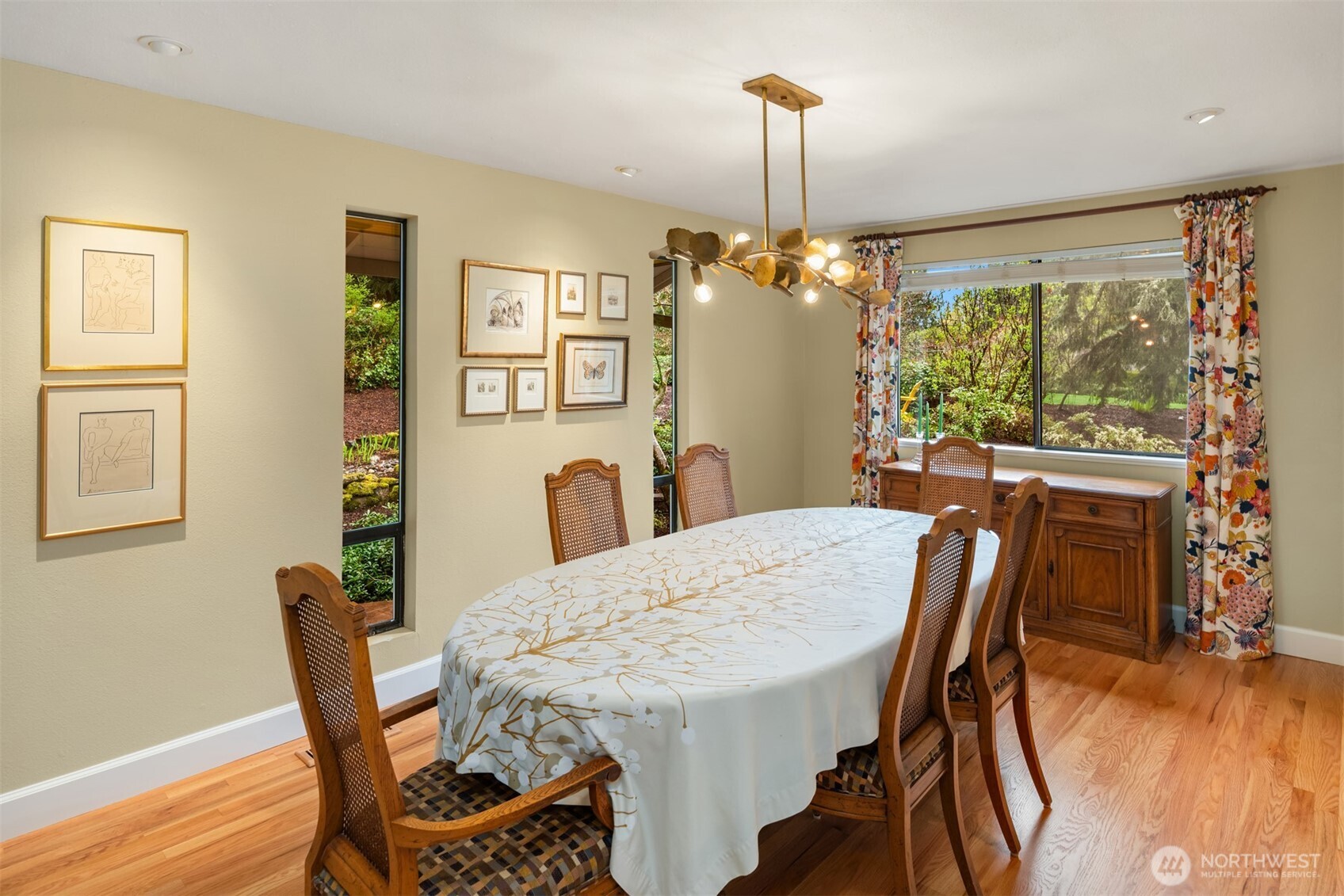 14616 216th Avenue NE