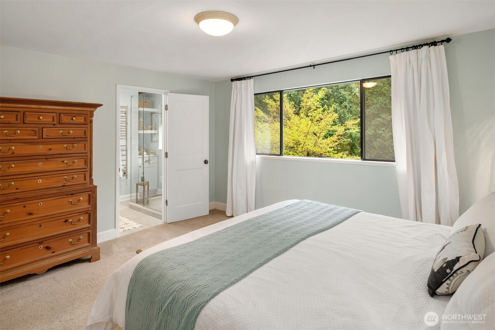 14616 216th Avenue NE