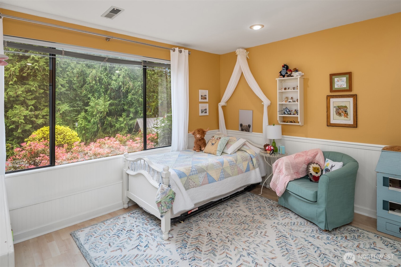 14616 216th Avenue NE