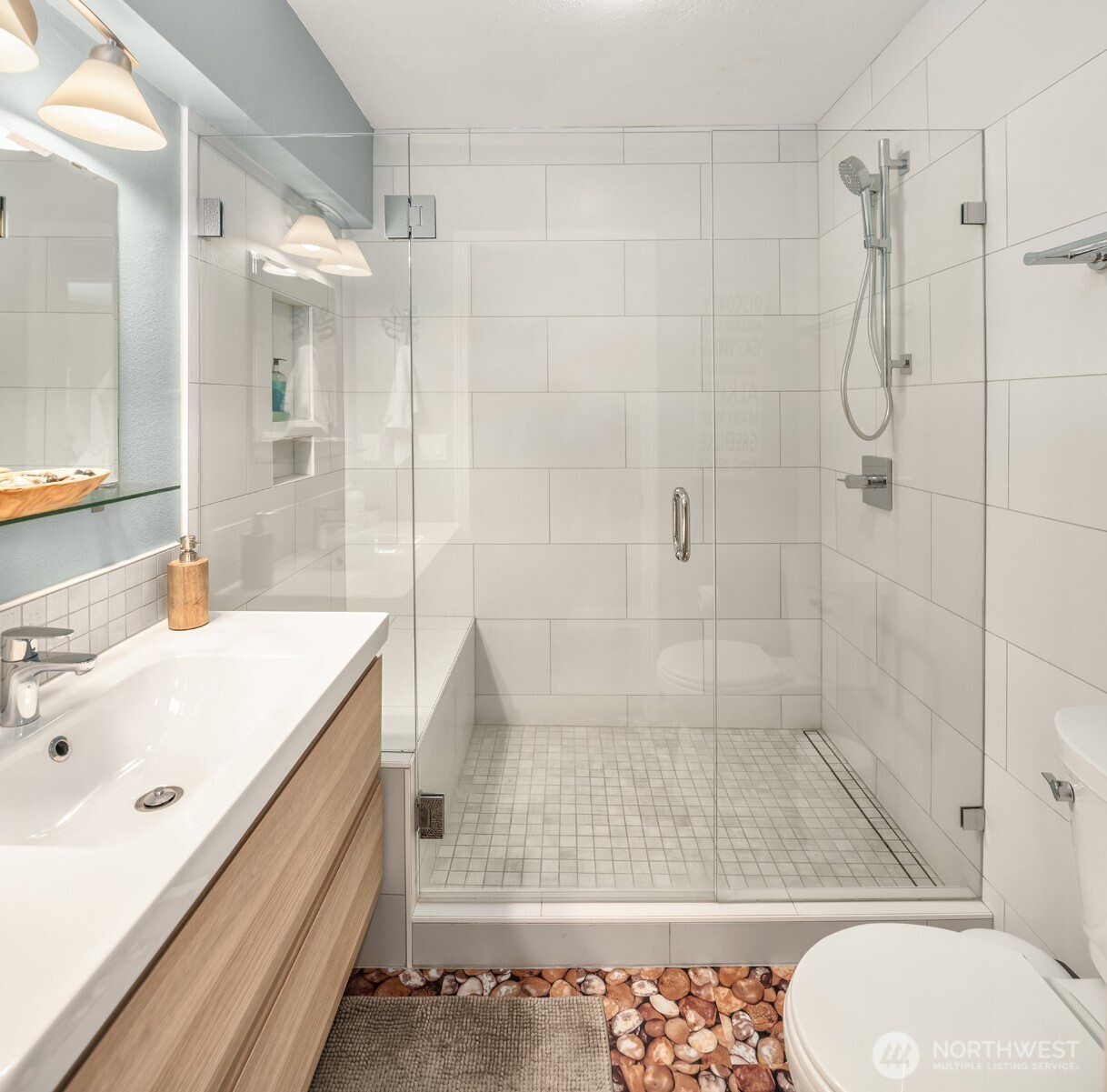 14616 216th Avenue NE