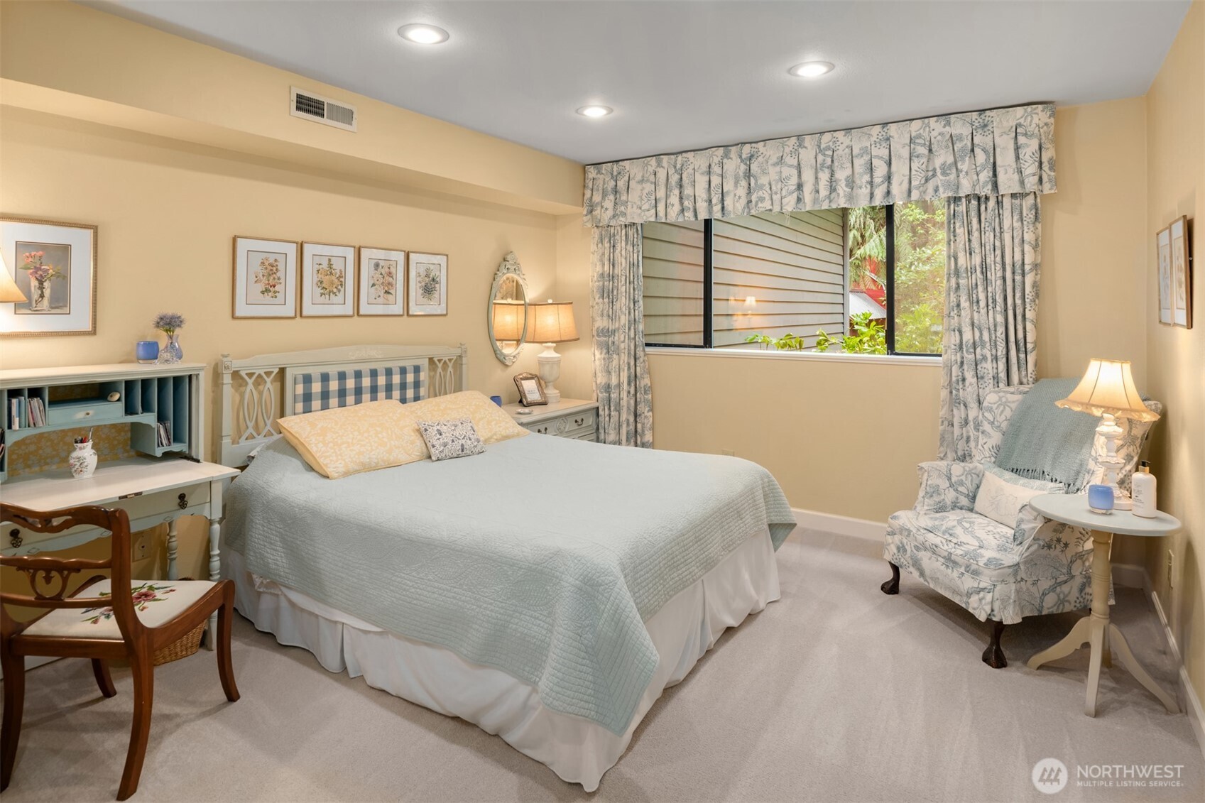 14616 216th Avenue NE