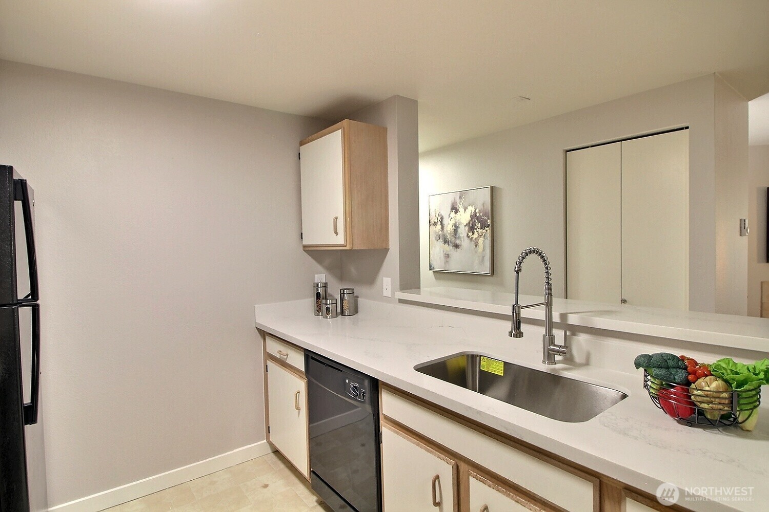 975 Aberdeen Avenue NE Unit: L202