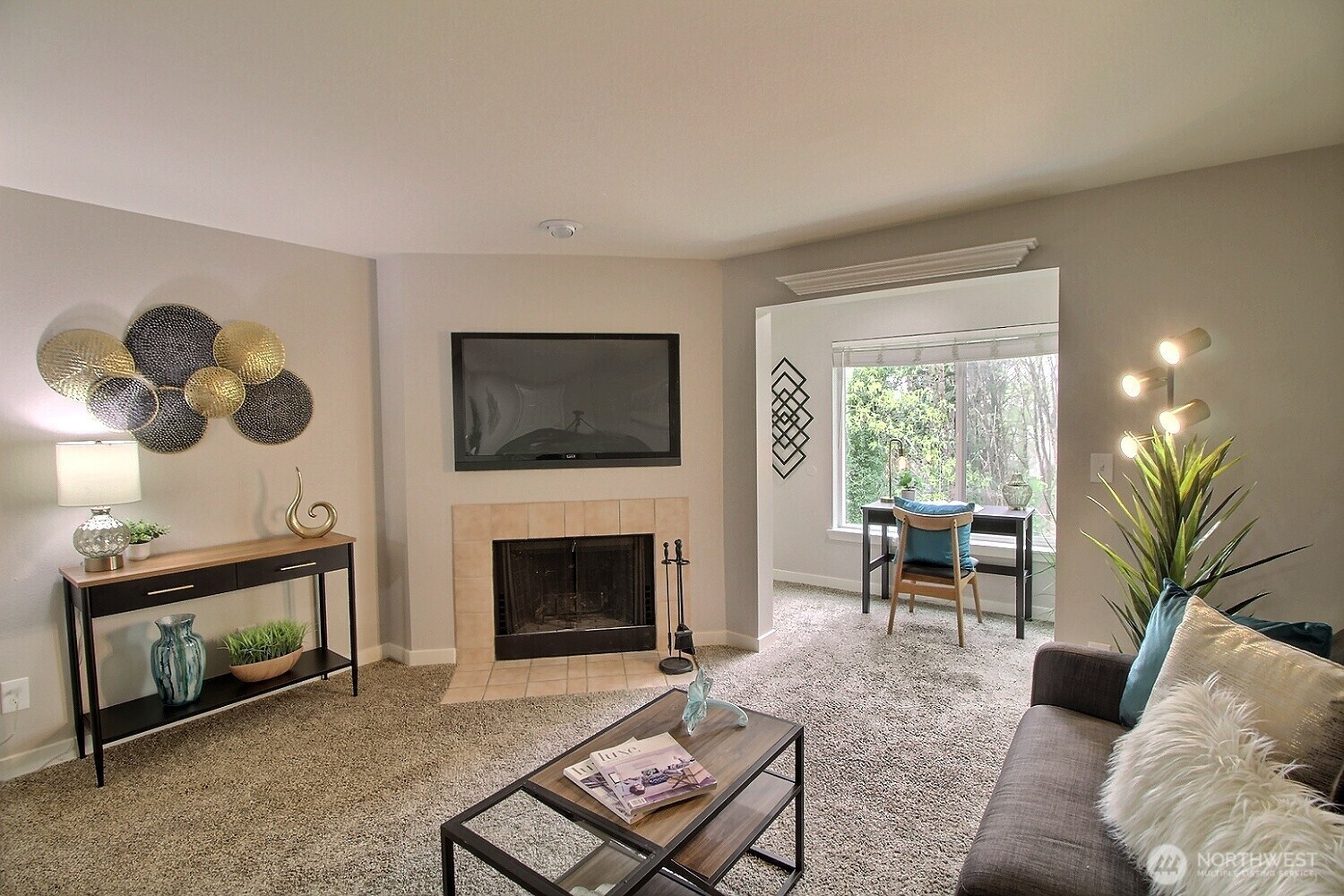 975 Aberdeen Avenue NE Unit: L202