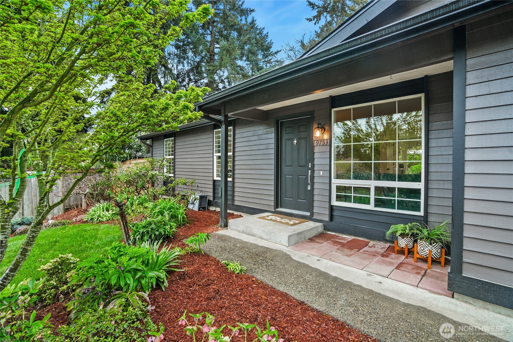 9753 NE 127th Place