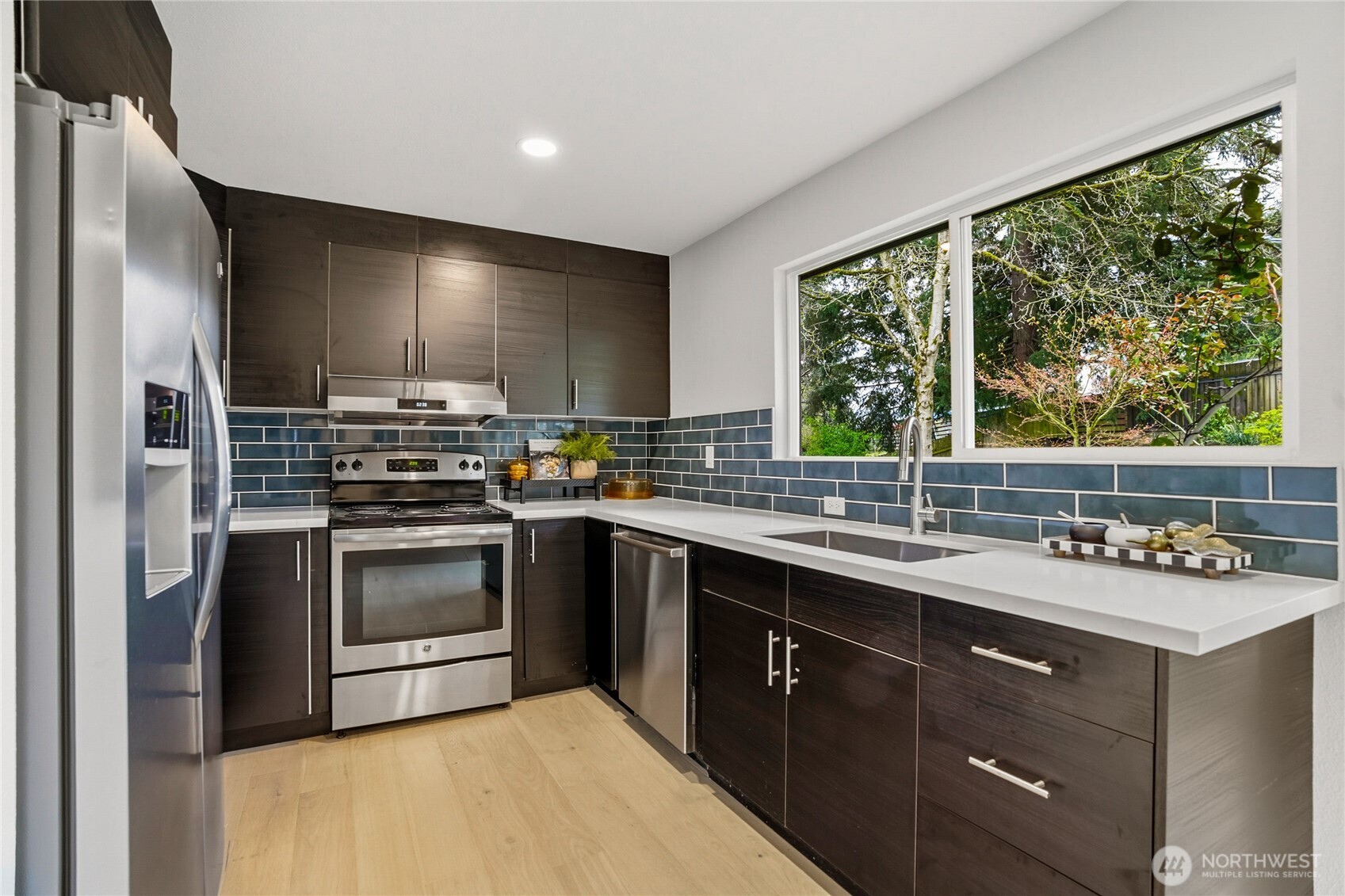 9753 NE 127th Place