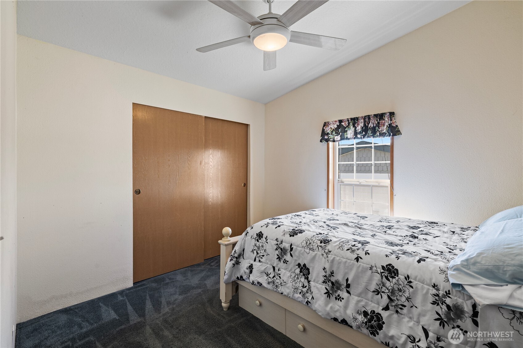 403 Apple Place SW