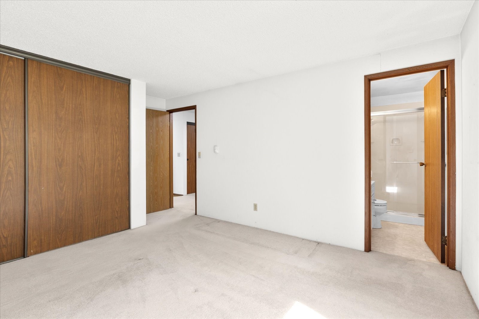 11615 127th Lane NE Unit: A1