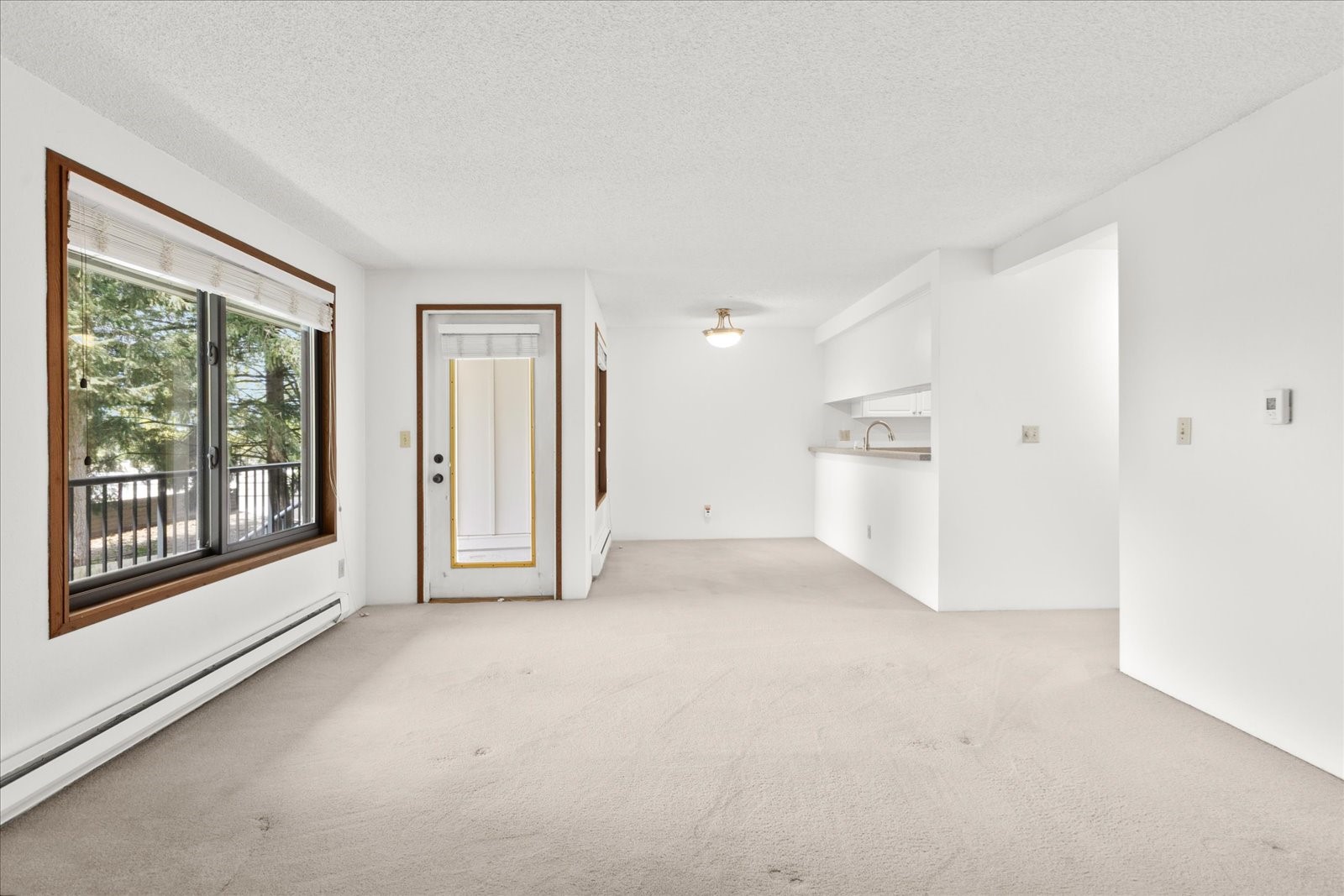 11615 127th Lane NE Unit: A1