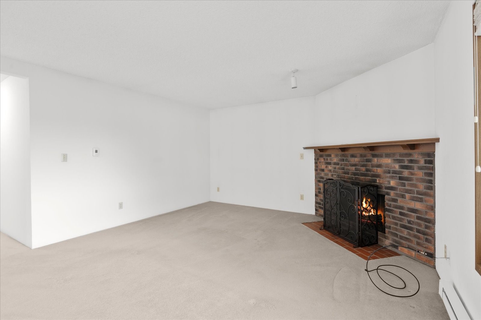 11615 127th Lane NE Unit: A1