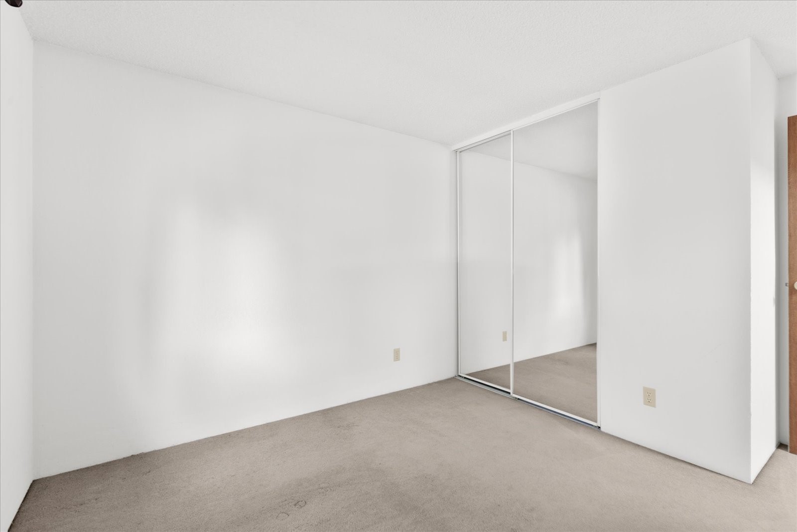 11615 127th Lane NE Unit: A1