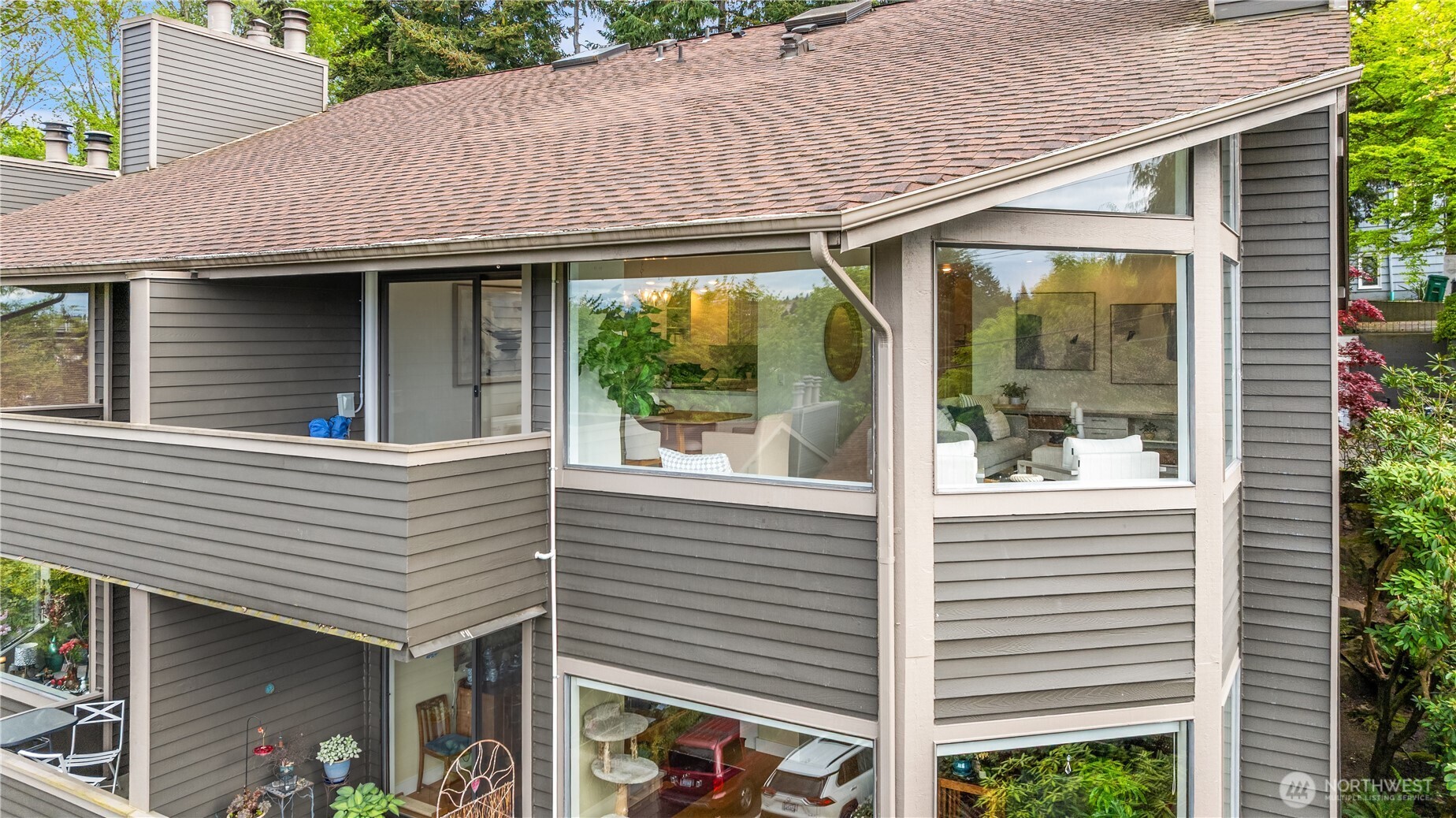 2616 4th Avenue N Unit: 405