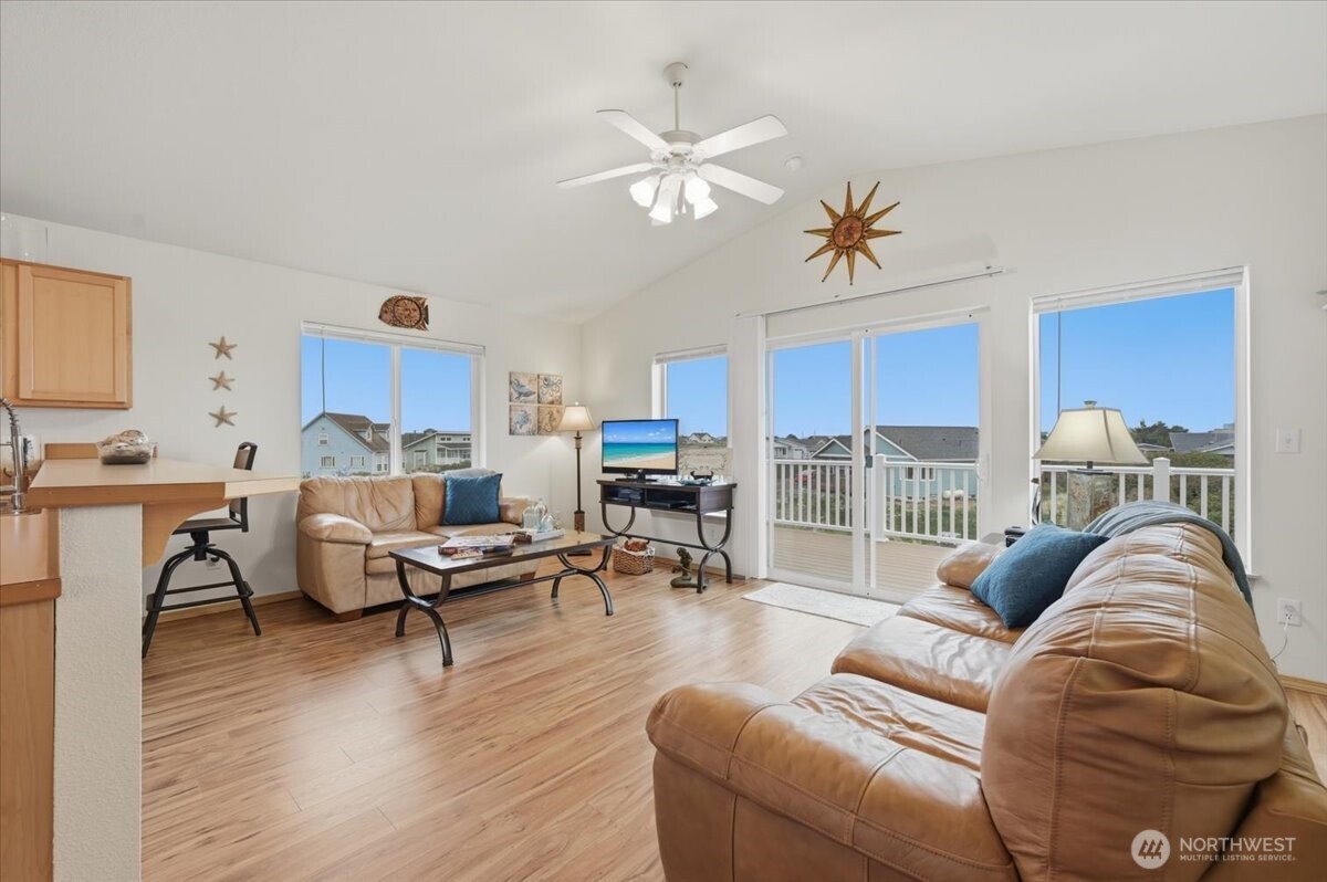 1244 Camero Loop SW