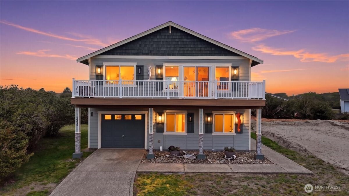 1244 Camero Loop SW