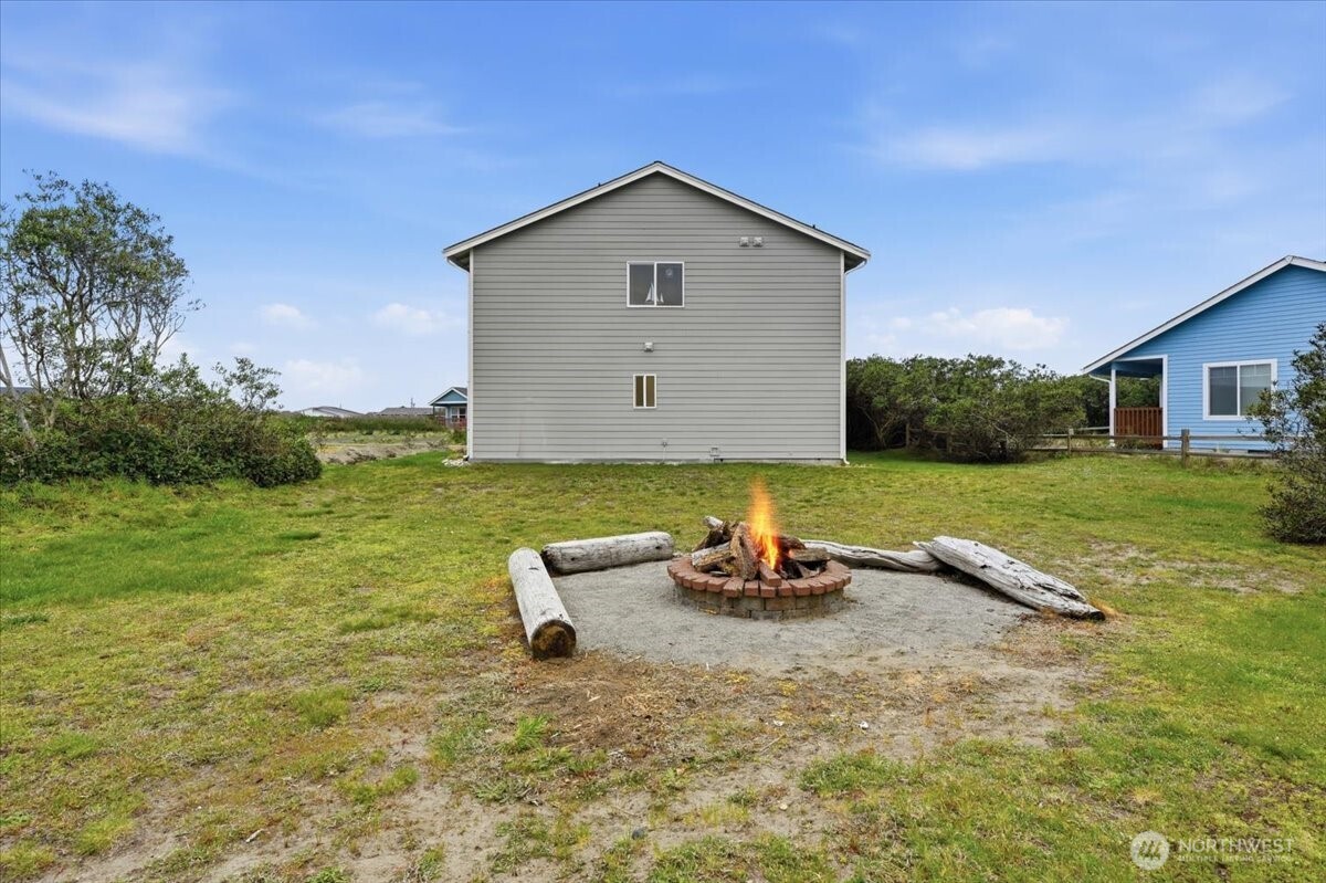1244 Camero Loop SW