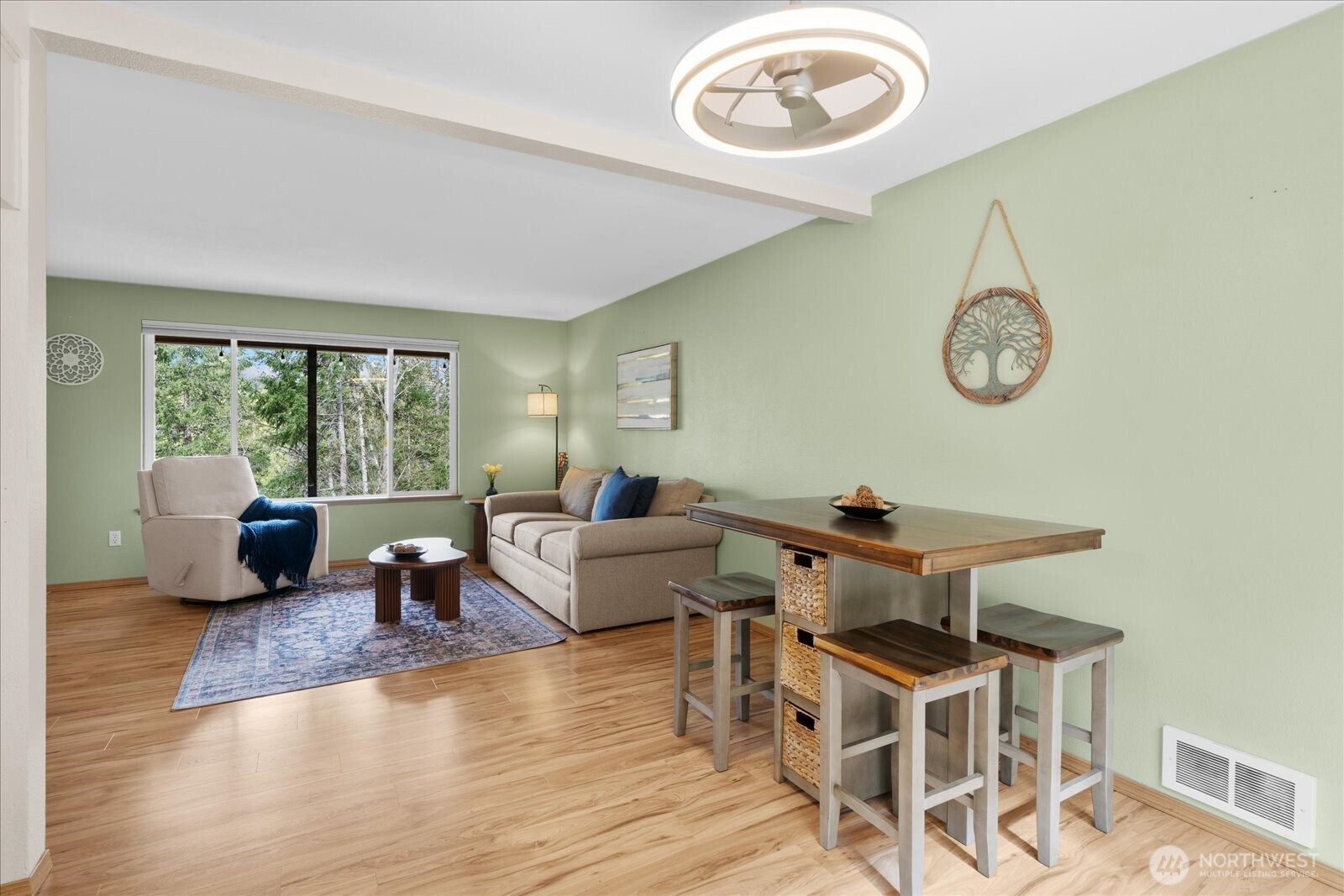 508 Summit Lake Shore Drive NW