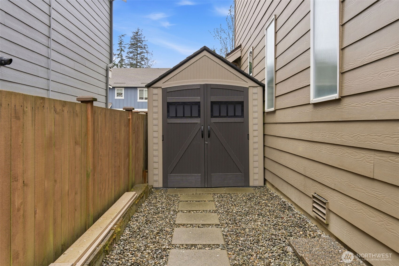 1916 98th Avenue SE
