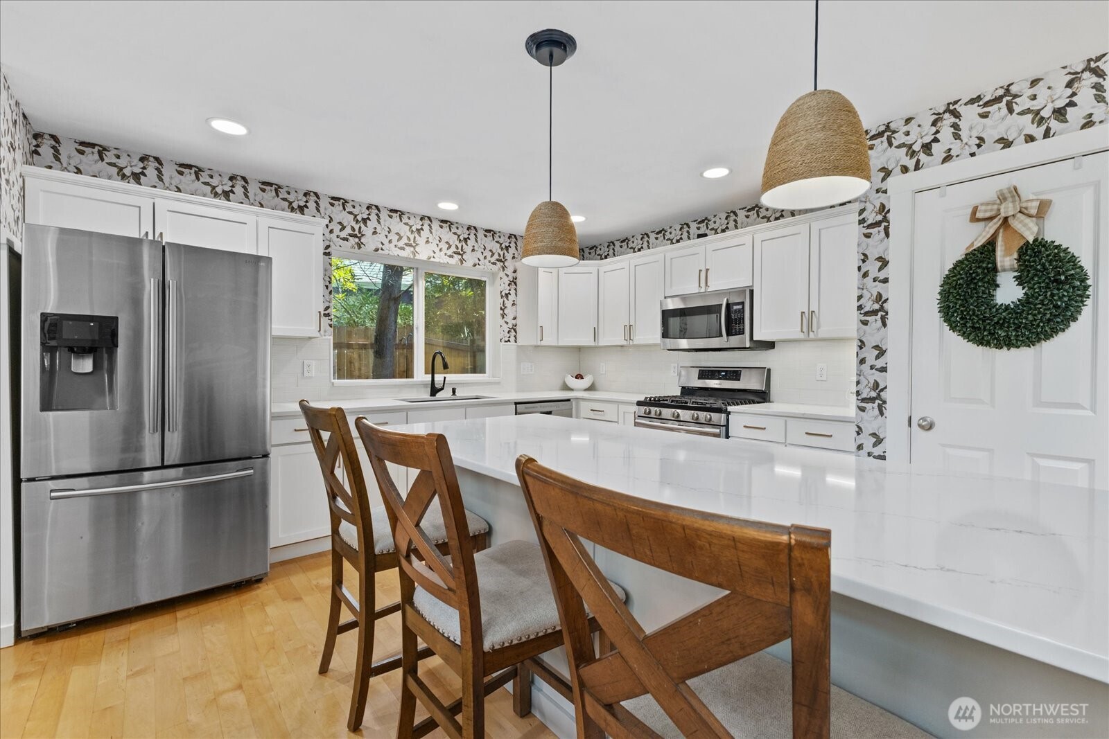 22033 99th Street SE