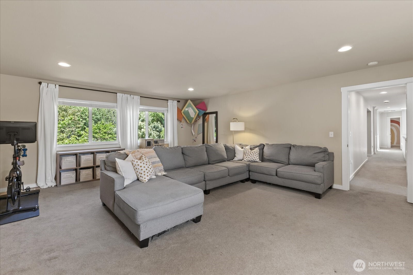 22033 99th Street SE