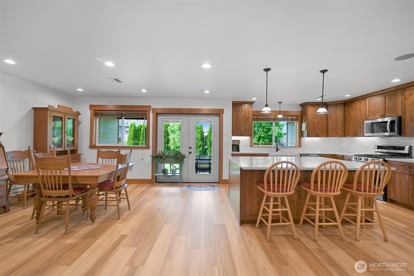 502 Westview Place