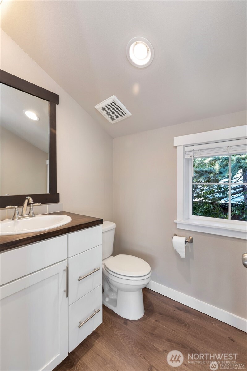 12757 Dayton Avenue N Unit: B