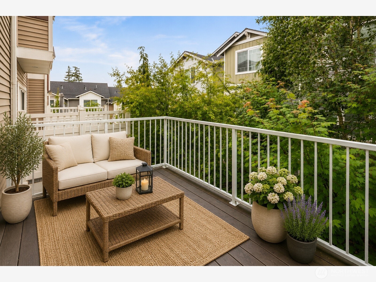 15720 Manor Way Unit: G4