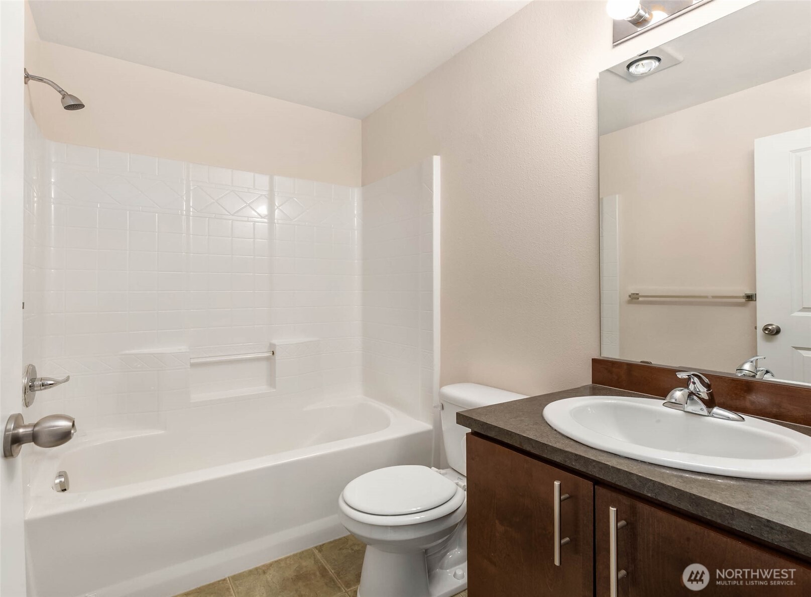 15720 Manor Way Unit: G4