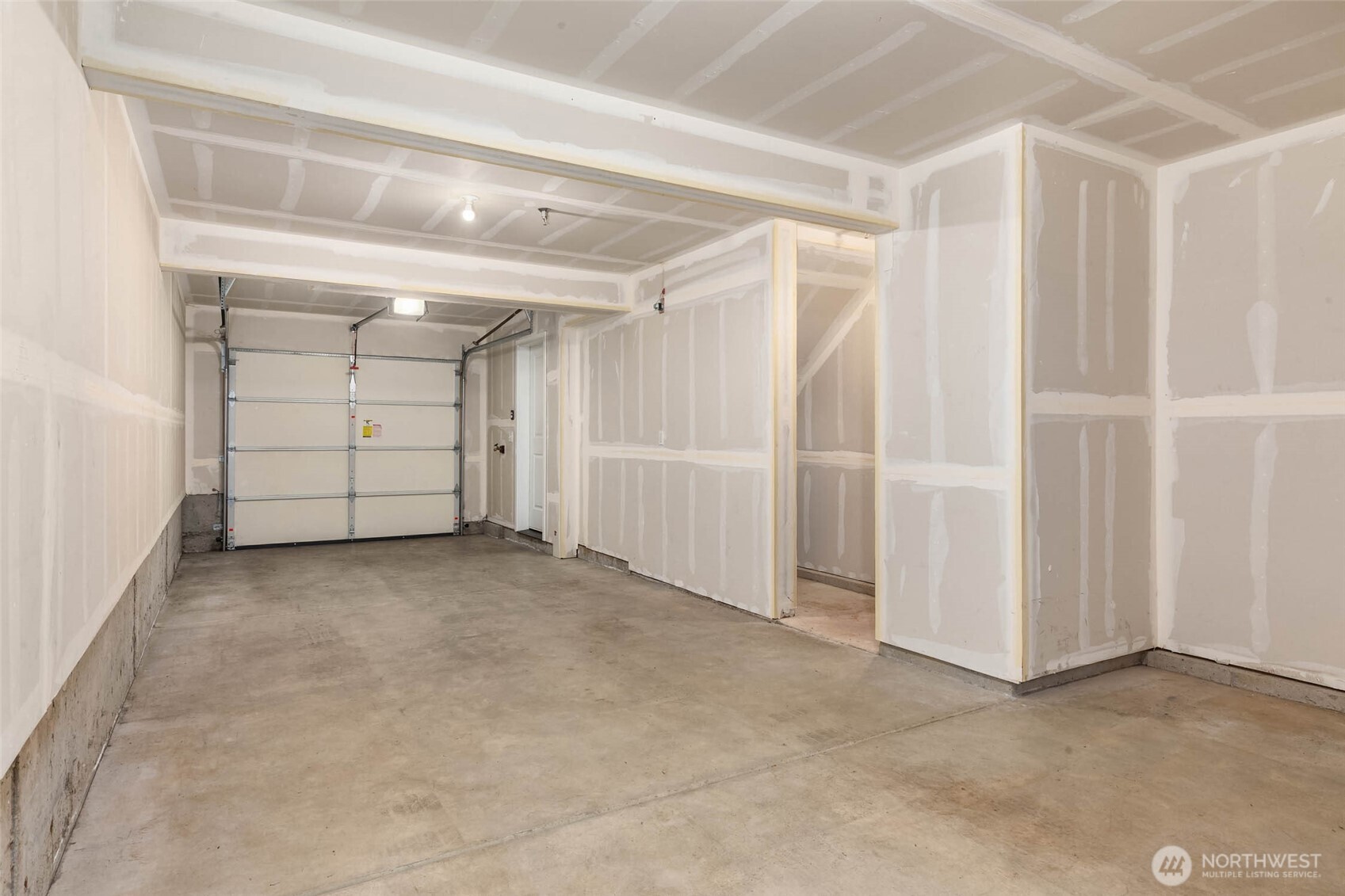 15720 Manor Way Unit: G4