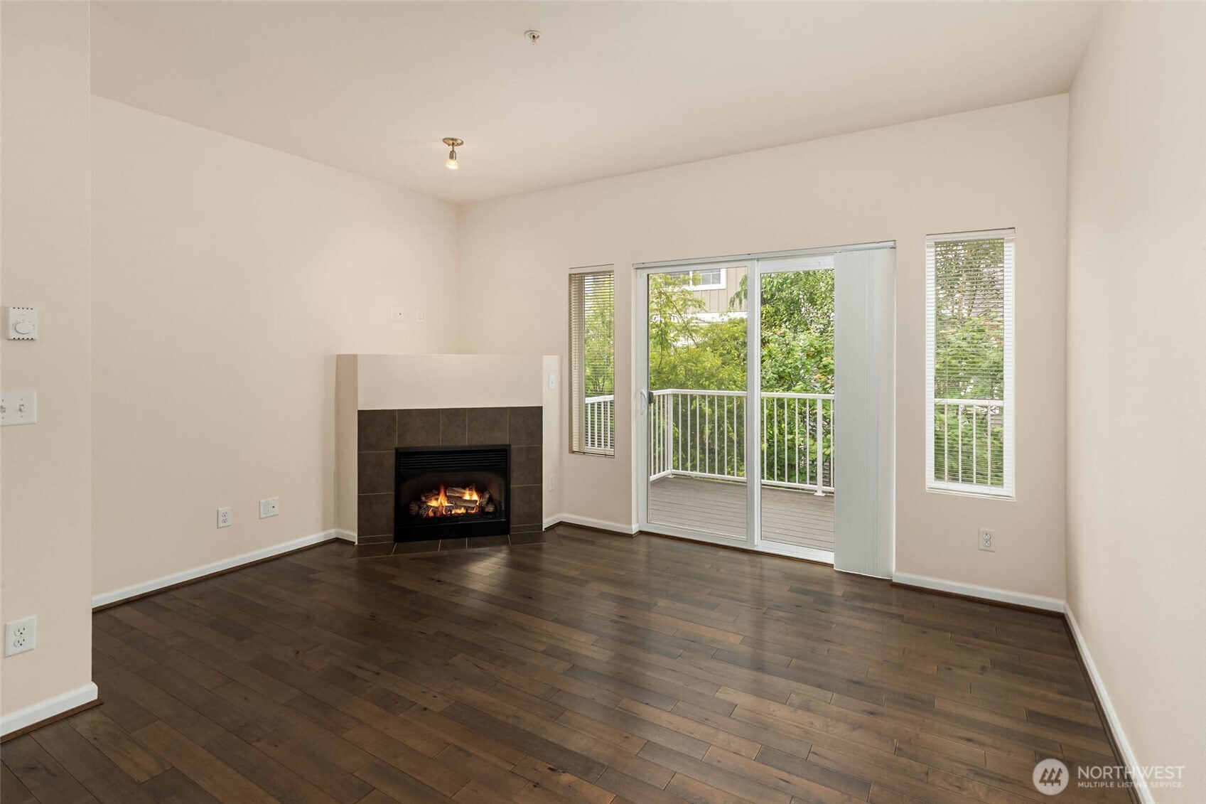 15720 Manor Way Unit: G4