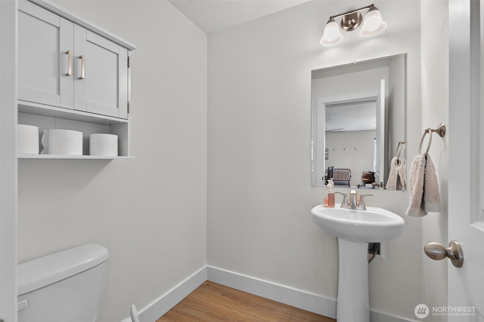 324 E 2nd Street Unit: B