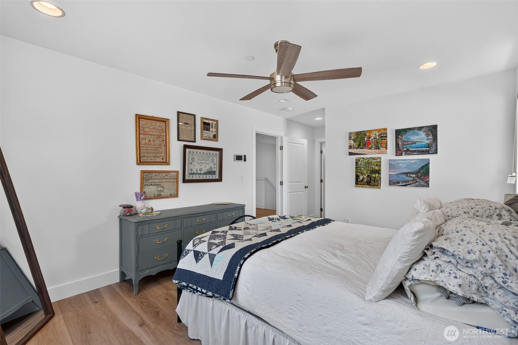 324 E 2nd Street Unit: B