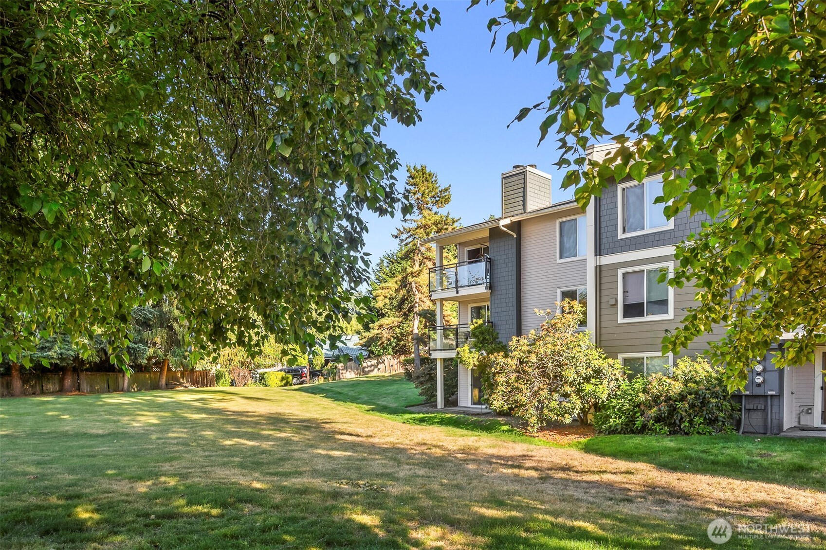 10822 E Riverside Drive Unit: C203