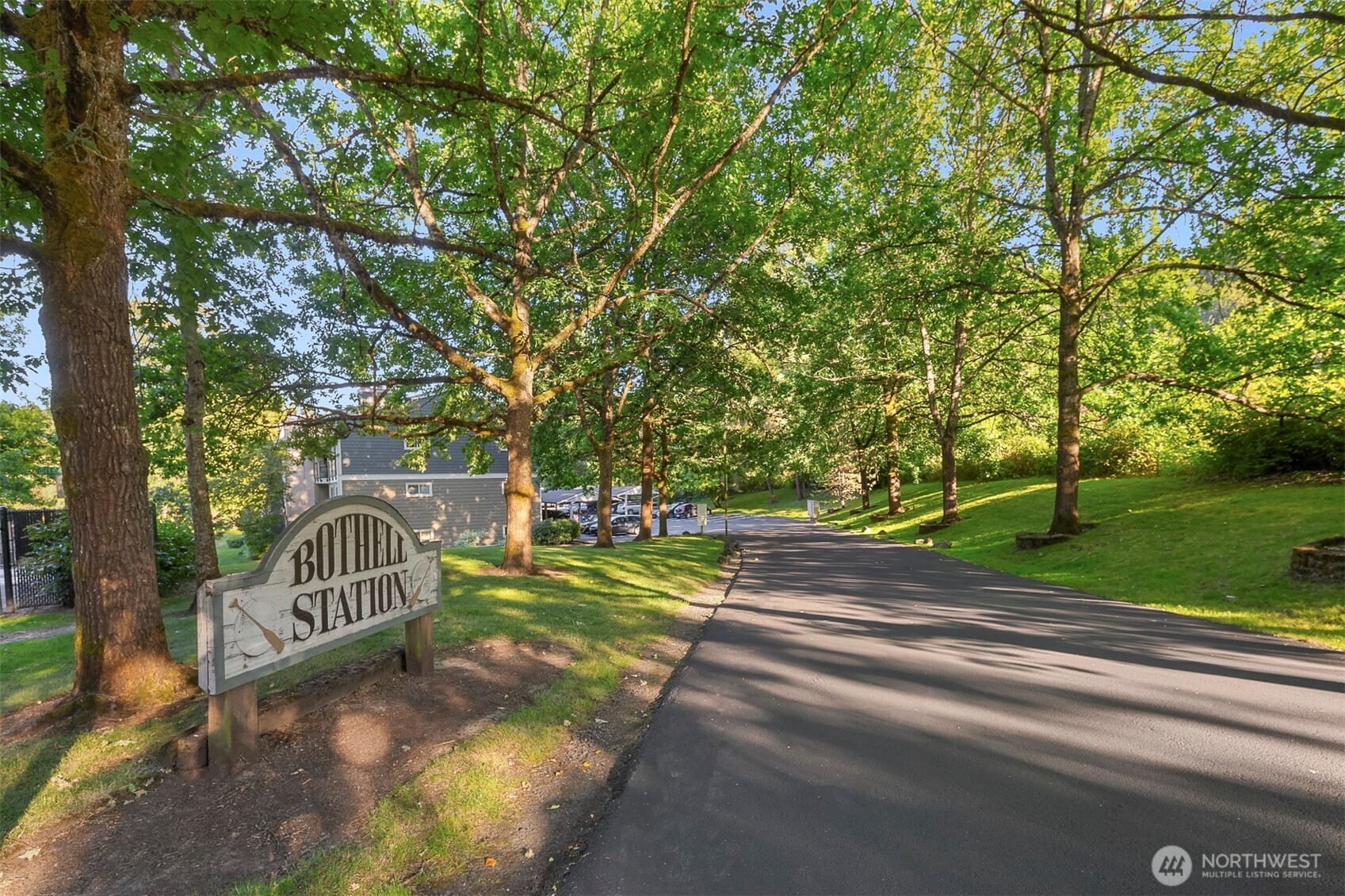 10822 E Riverside Drive Unit: C203