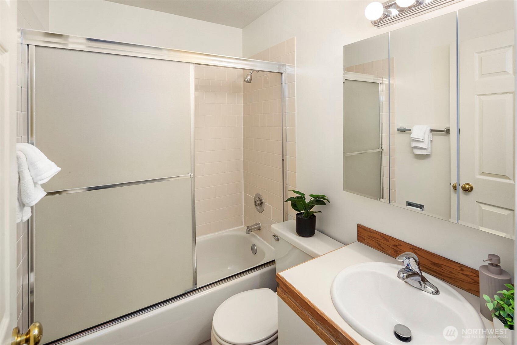 10822 E Riverside Drive Unit: C203