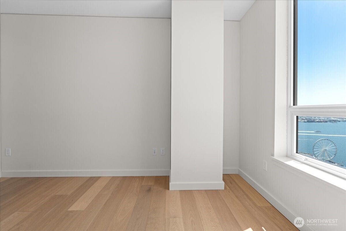 121 stewart Street Unit: 2507