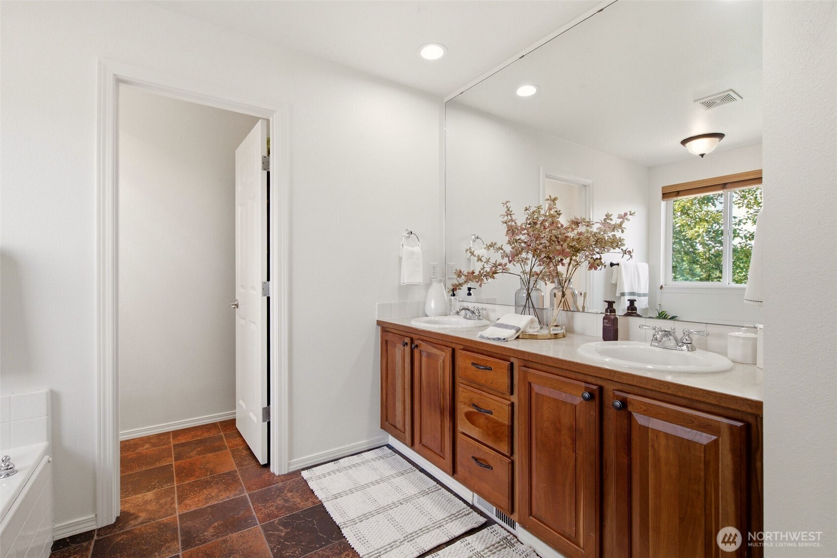 3495 112th Court NE