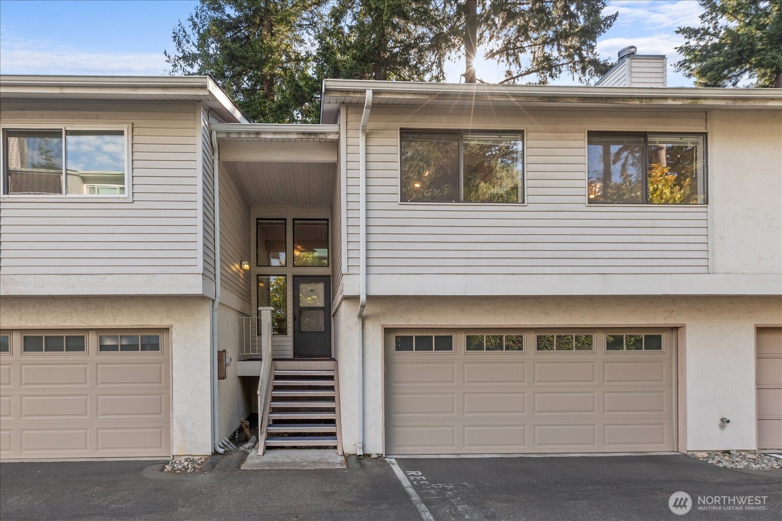9910 NE 116th Street Unit: 202