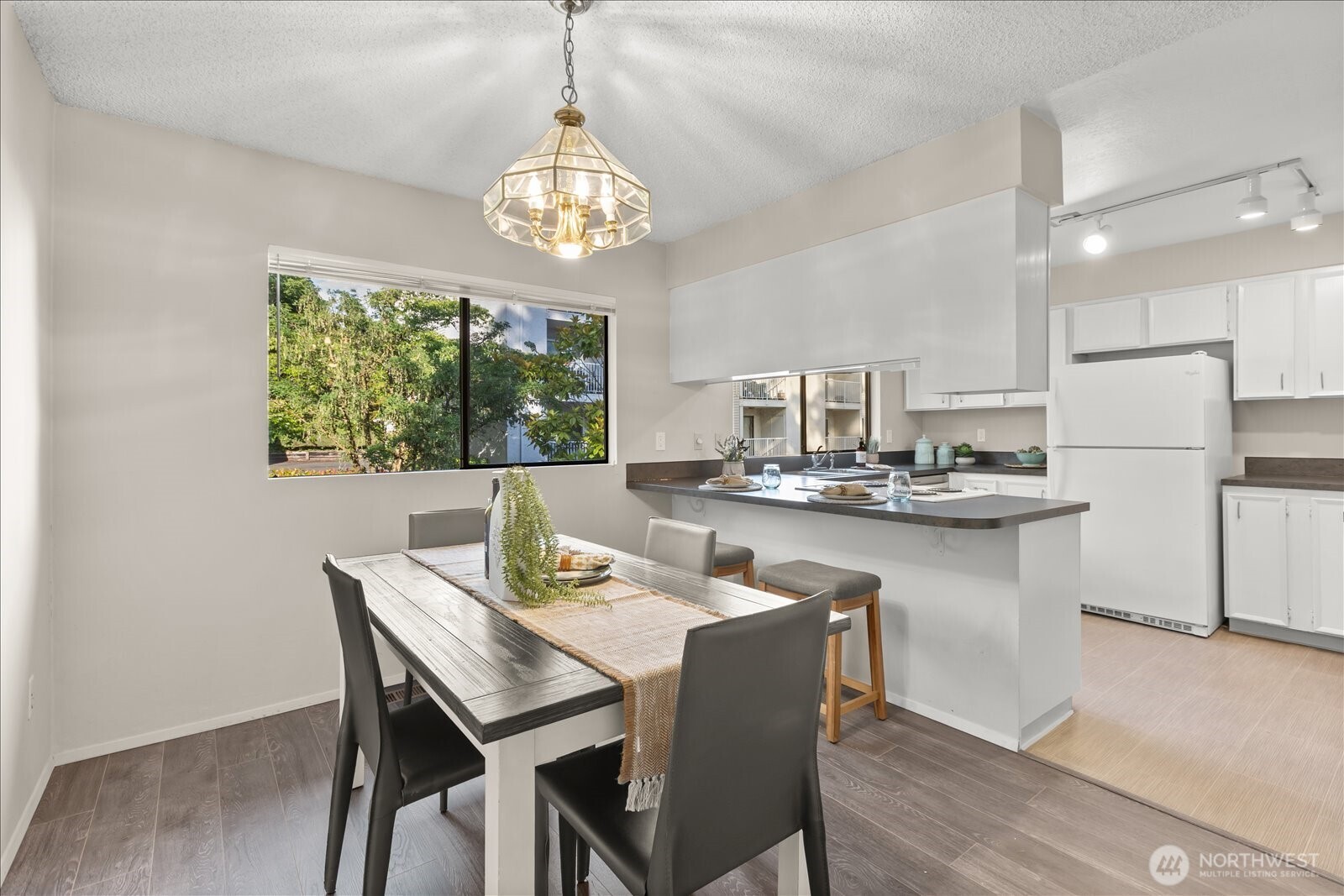 9910 NE 116th Street Unit: 202