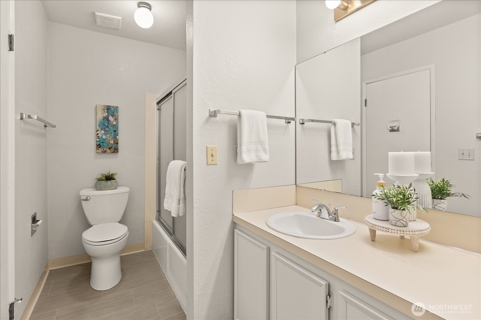 9910 NE 116th Street Unit: 202
