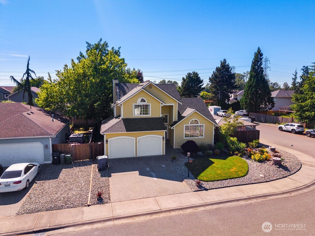 1412 90th Drive NE