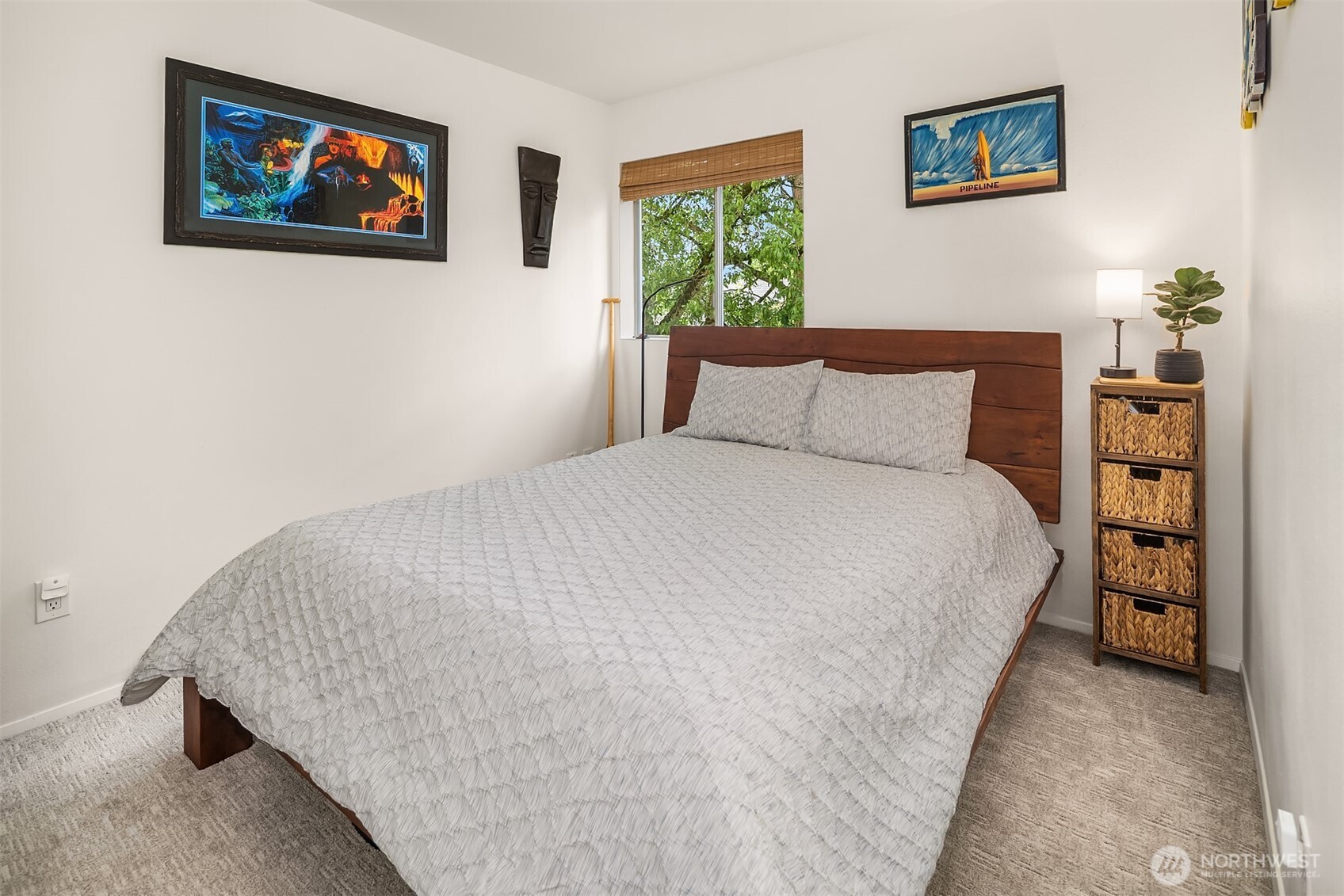 1412 90th Drive NE