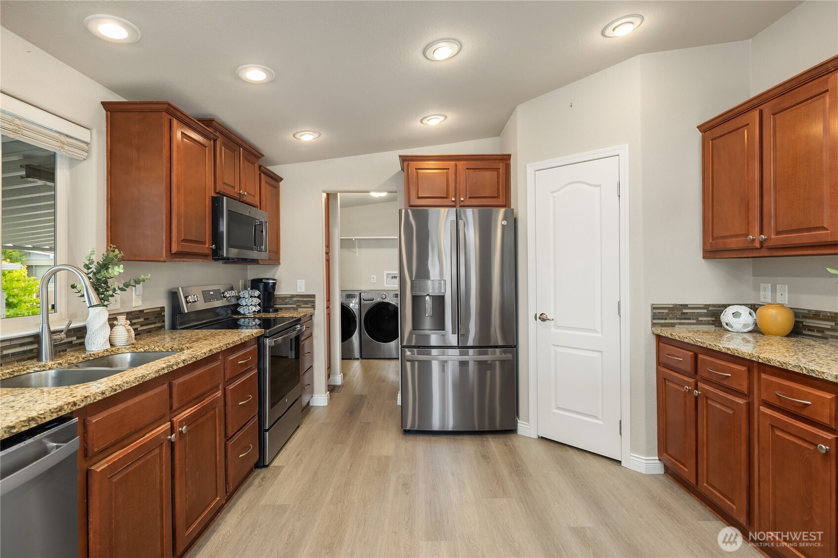 815 124th Street SW Unit: 6