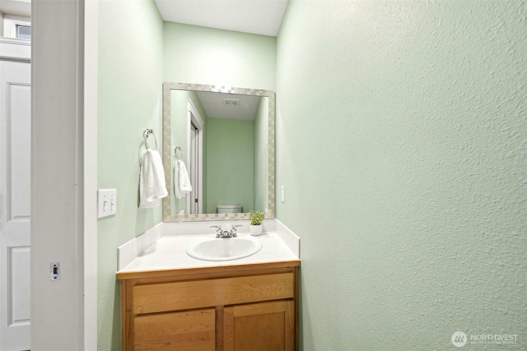 15637 NE 92nd Way Unit: B2101