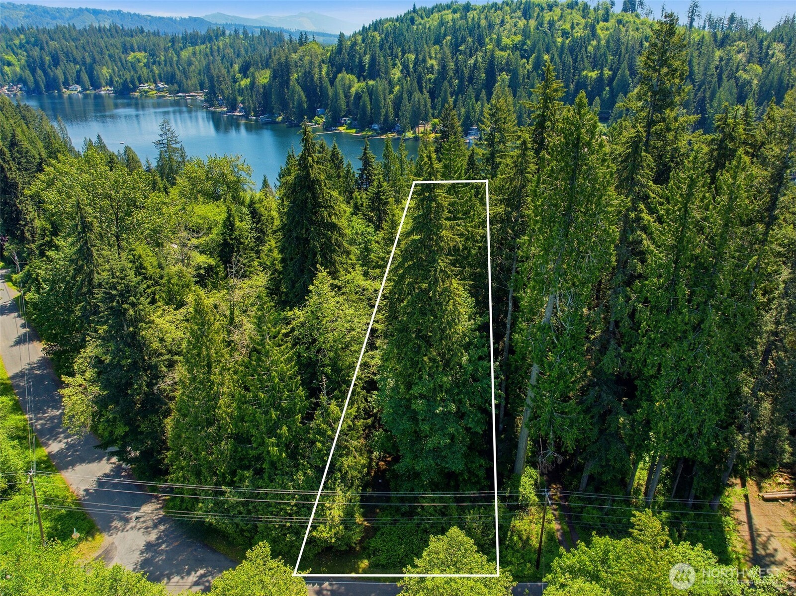 605 SW Lake Roesiger Road